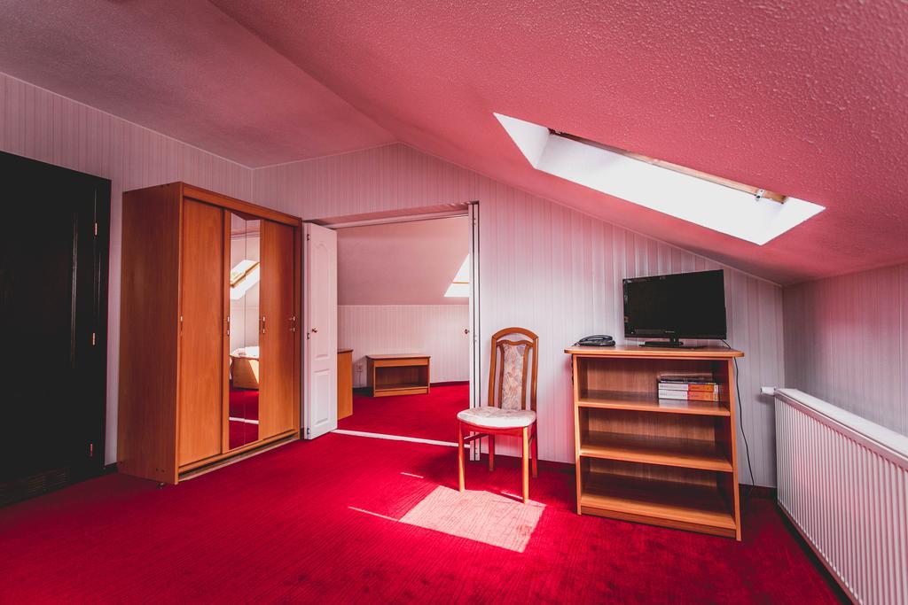 Hotel Twins Warszawa Eksteriør billede